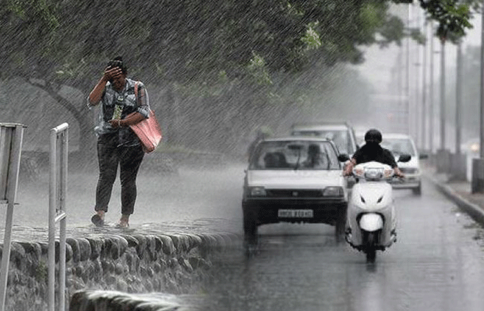 मानसून का असर, दिल्ली समेत 18 राज्यों में आज बारिश की संभावना