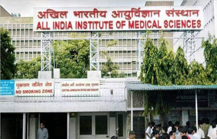AIIMS: देर रात अस्पताल पहुंचे मरीजों का नहीं हुआ इलाज, हड़ताल कहकर डॉक्टरों ने लौटाया