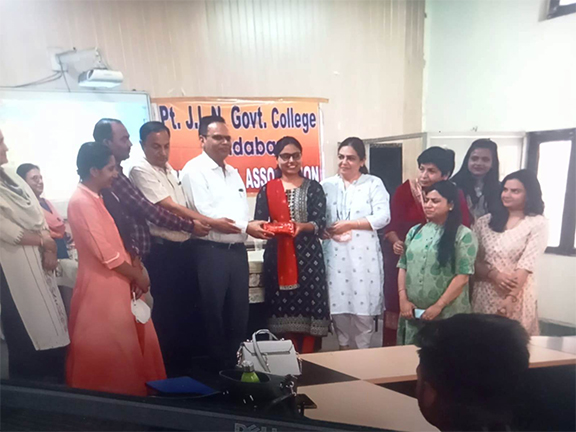 नेहरू कॉलेज फरीदाबाद से कैलिफोर्निया तक की यात्रा