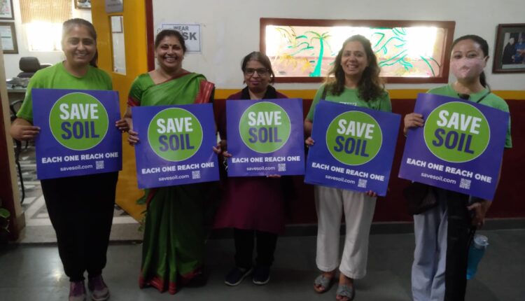 साई धाम में मिट्टी की रक्षा के लिए कार्यशाला का आयोजन