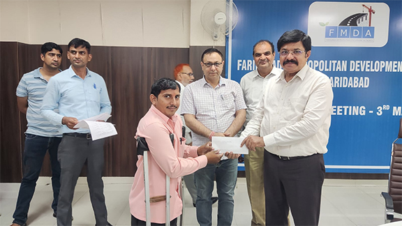 पिछङा वर्ग कल्याण निगम द्वारा प्रदेश में 532 व्यक्तियों को 352 करोड़ रुपये की धनराशि के दिए ऋण: प्रबंध निदेशक जयबीर आर्य