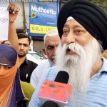 रेप के आरोपियों की गिरफ्तारी को लेकर सडक़ पर उतरी पीडि़ता