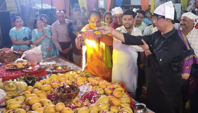 पावन सिद्धपीठ श्री हनुमान मंदिर में हुआ शनि देव की विशाल चौकी का आयोजन