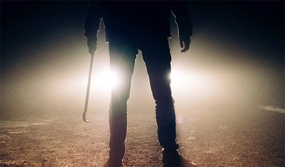 शक था गर्लफ्रेंड का अफेयर कहीं और चल रहा है! बॉयफ्रेंड ने रची हत्या की साजिश, प्रेमिका को उतारा मौत के घाट