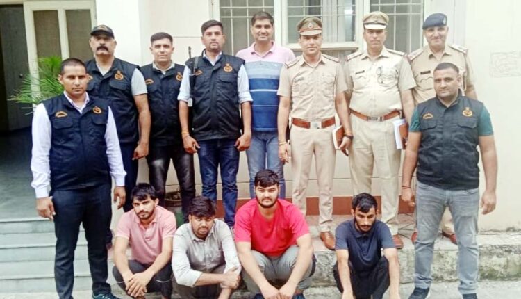 राहुल हत्याकान्ड में शामिल 4 आरोपियों को क्राइम ब्रांच की टीम ने किया गिरफ्तार, पूछताछ जारी