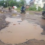 सीएम की घोषणा के बाद भी नहीं मिली सड़क के टेंडर की अनुमति