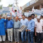 टोल कंपनी की गुंडागर्दी और अवैध वसूली के खिलाफ आम आदमी पार्टी का प्रदर्शन