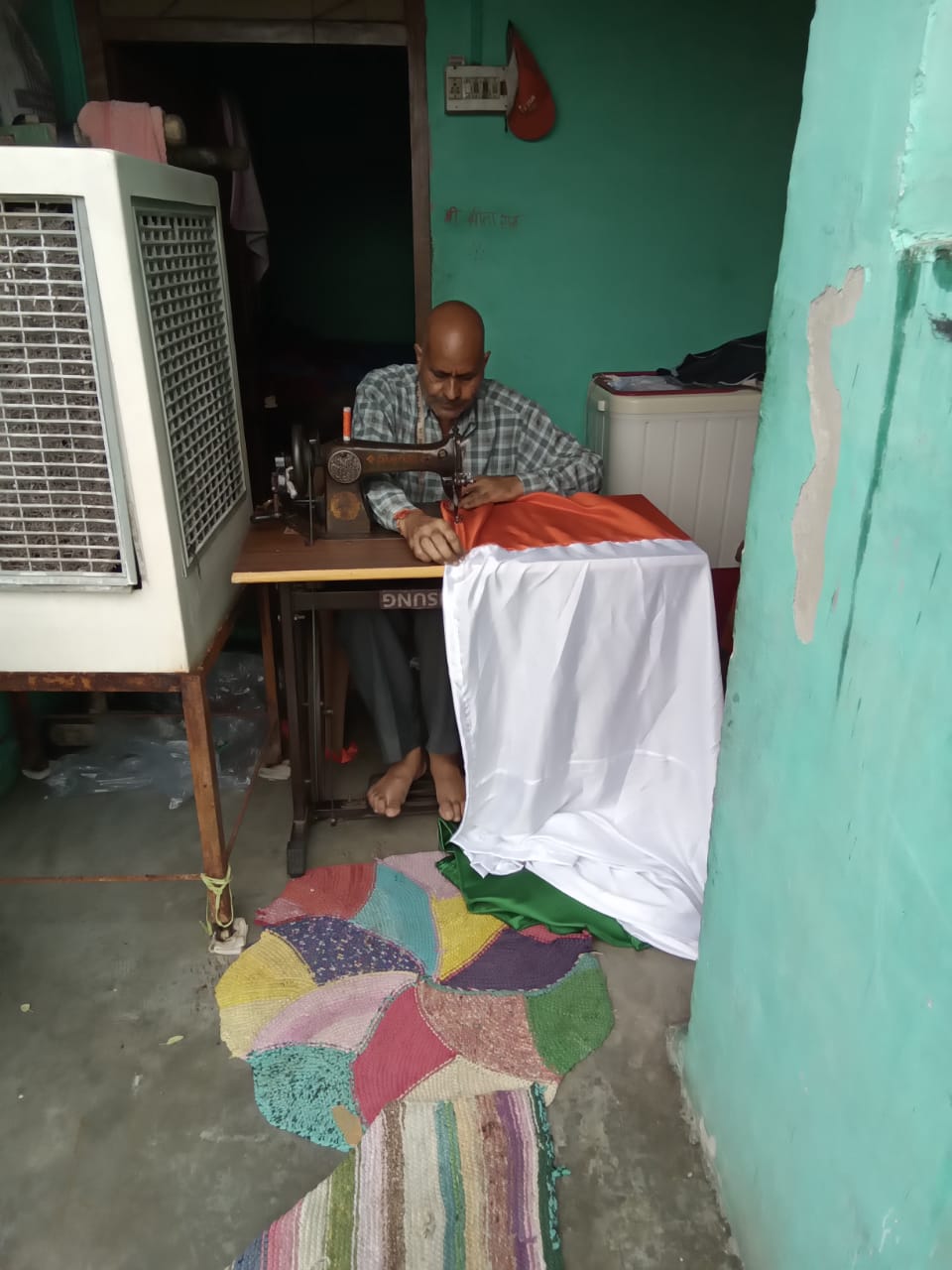 आज गढ़खेड़ा में फहराया जाएगा 75 फुट ऊंचा तिरंगा, तैयारियां पूरी