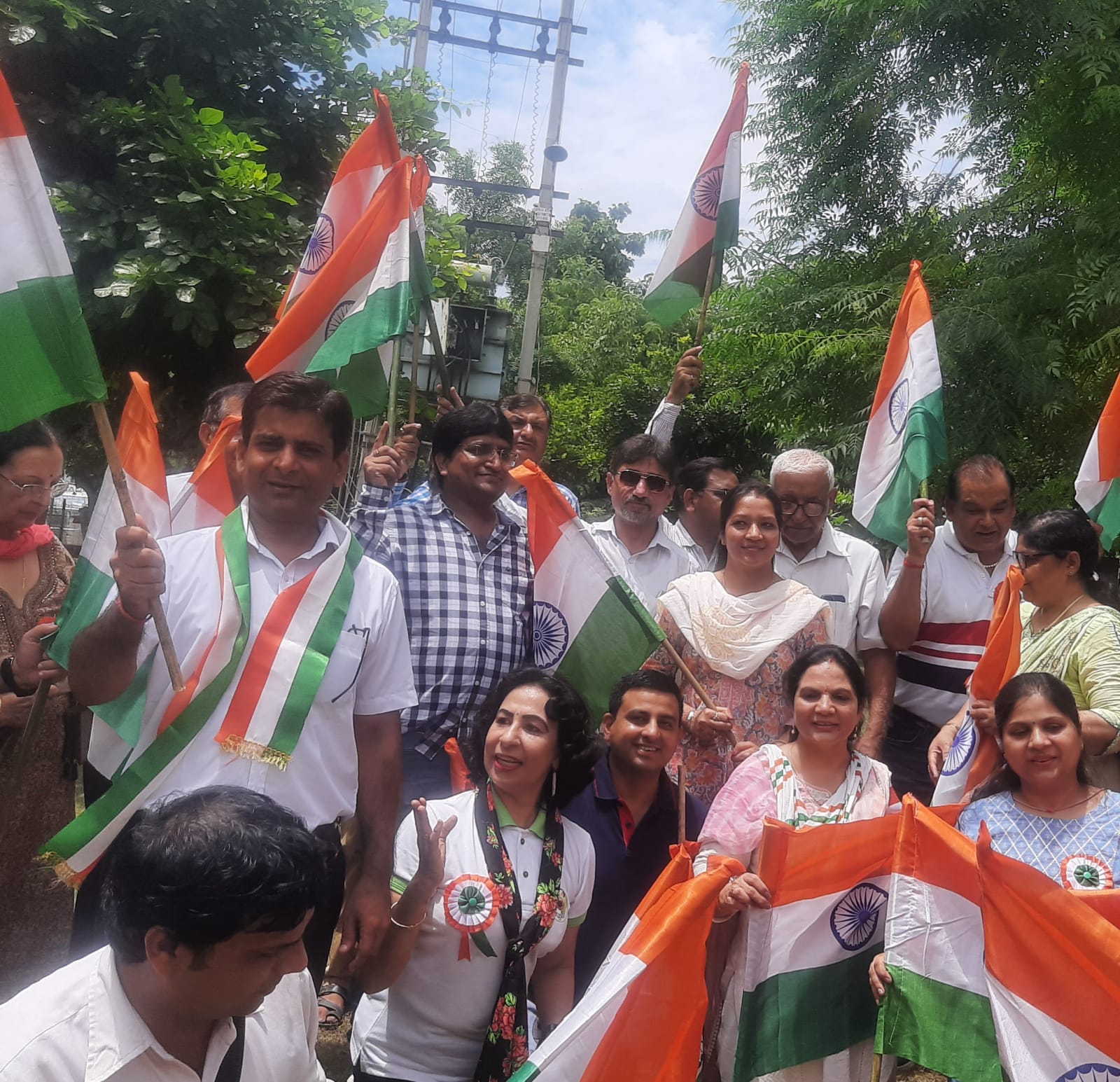 देश के लिए मर मिटने वाले शहीदों व स्वतंत्रता संग्राम सेनानियों के द्वारा किए गए बलिदान को याद रखें : यशवीर सिंह राठौर