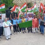 डी ए वी शताब्दी महाविद्यालय ने “हर घर तिरंगा” – आजादी का अमृत महोत्सव के तत्वाधान मे निकाली गई तिरंगा यात्रा
