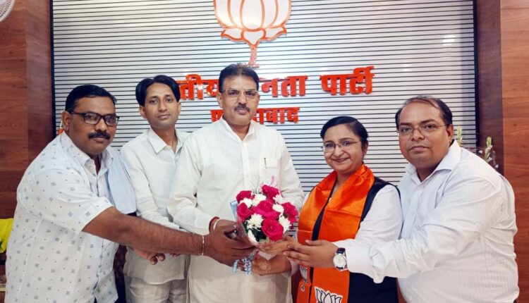 पूर्व बसपा महिला मोर्चा जिला अध्यक्षा ने भाजपा की ज्वाइन