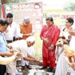 Union Minister of State Krishan Pal Gurjar started the work of laying PNG gas pipe in Green Field Colony by duly plucking coconut.
