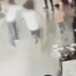 कार ड्राइवर ने तीन लोगों को कुचला: दिल्ली में हुआ था मामूली विवाद, लोगों ने समझाया, नहीं माना, रौंदते हुए चला गया