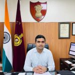 खादी ग्रामोद्योग ने त्योहारों पर खादी उत्पादों पर लिया छुट का निर्णय: डीसी विक्रम सिंह