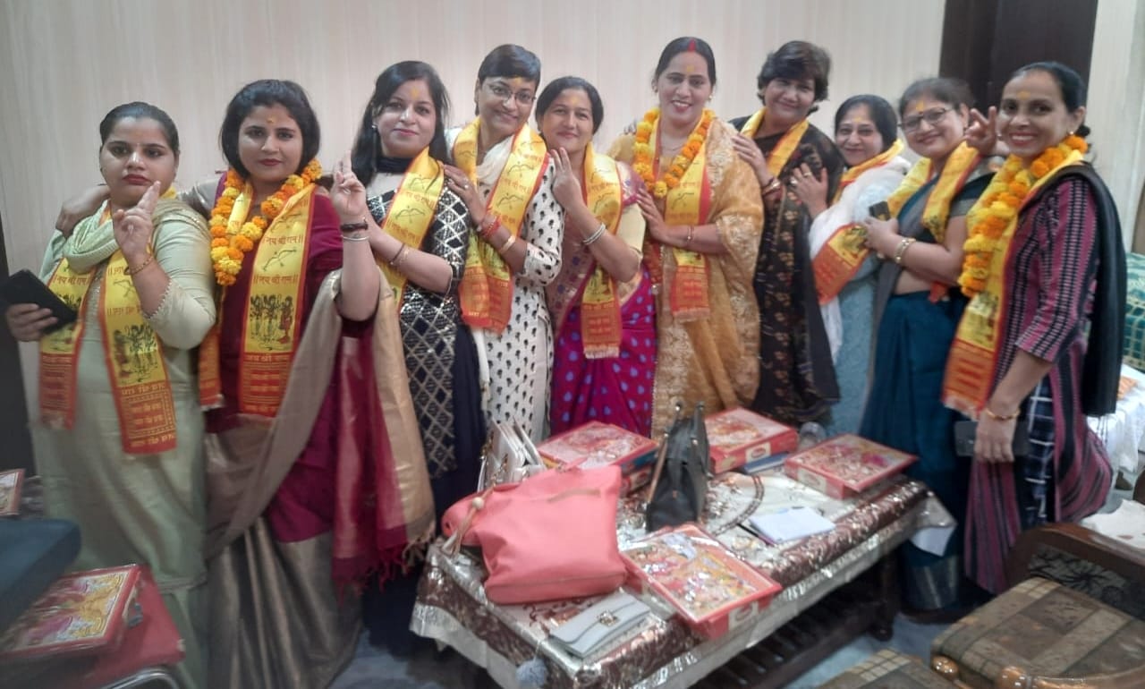 भाजपा जिला पलवल बेटी बचाओ, बेटी पढ़ाओ प्रकोष्ठ ने किया भव्य दीपावली मिलन समारोह का आयोजन।