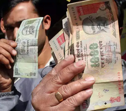 नोटबंदी पर केंद्र ने सुप्रीम कोर्ट में जवाब दिया: रिजर्व बैंक से 8 महीने तक विचार-विमर्श के बाद फैसला लिया था