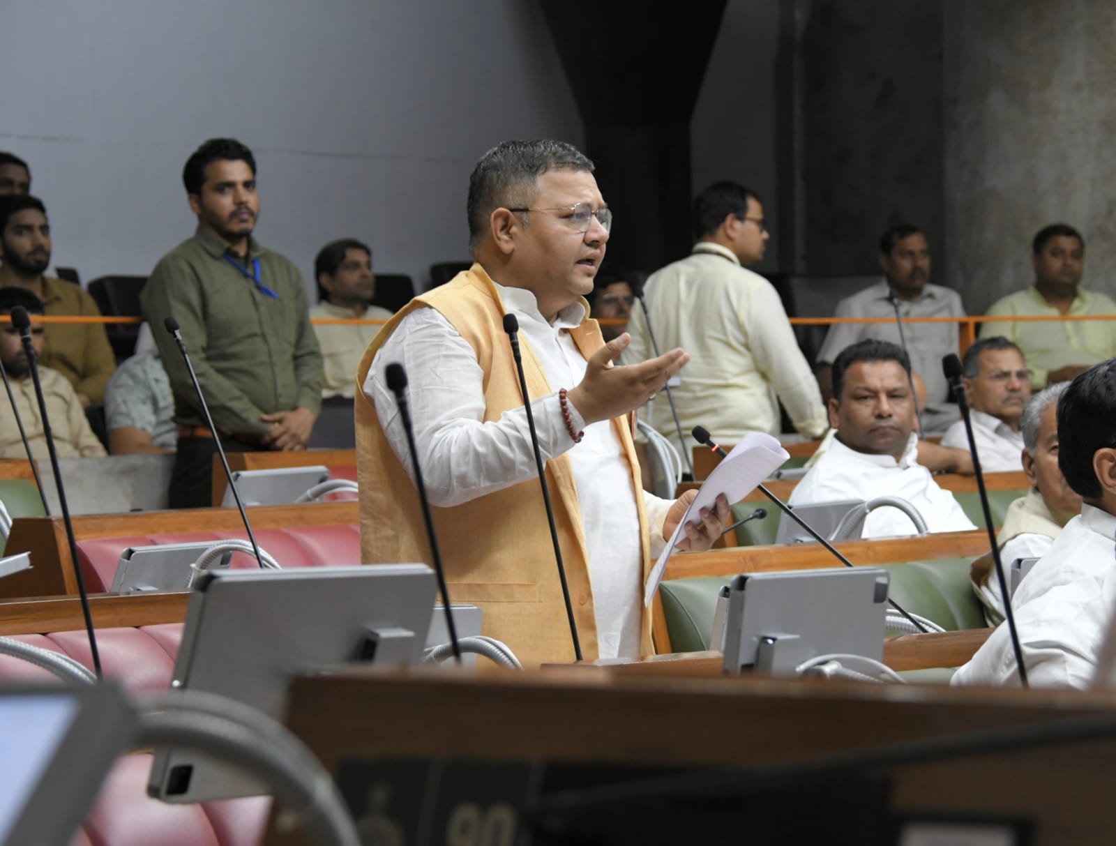 बजट में गुडगांव-फरीदाबाद मेट्रो के लिए एक रू भी नही दिया गया: कांग्रेस MLA नीरज शर्मा