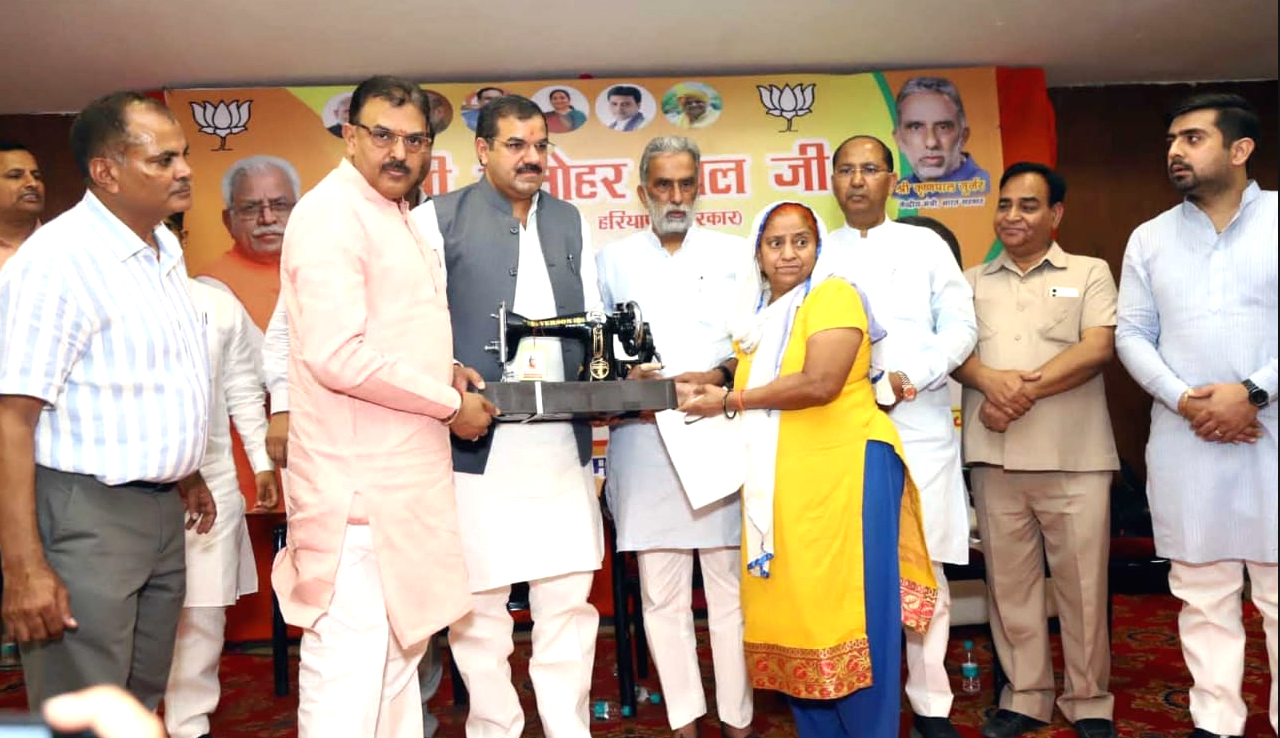 Modi-Manohar consider the people of the country and state as their family: Krishnapal Gurjar