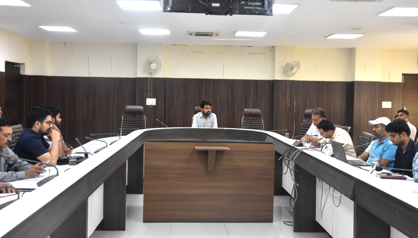 Timely disposal of ICM window and other complaints on online portal: CTM Amit Mann