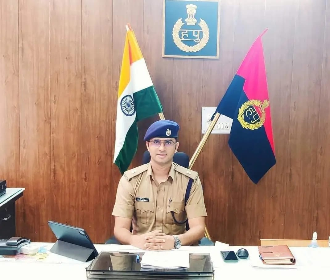 Students should avoid tempting advertisements on social media for getting admission in prestigious colleges or educational institutions for less money.