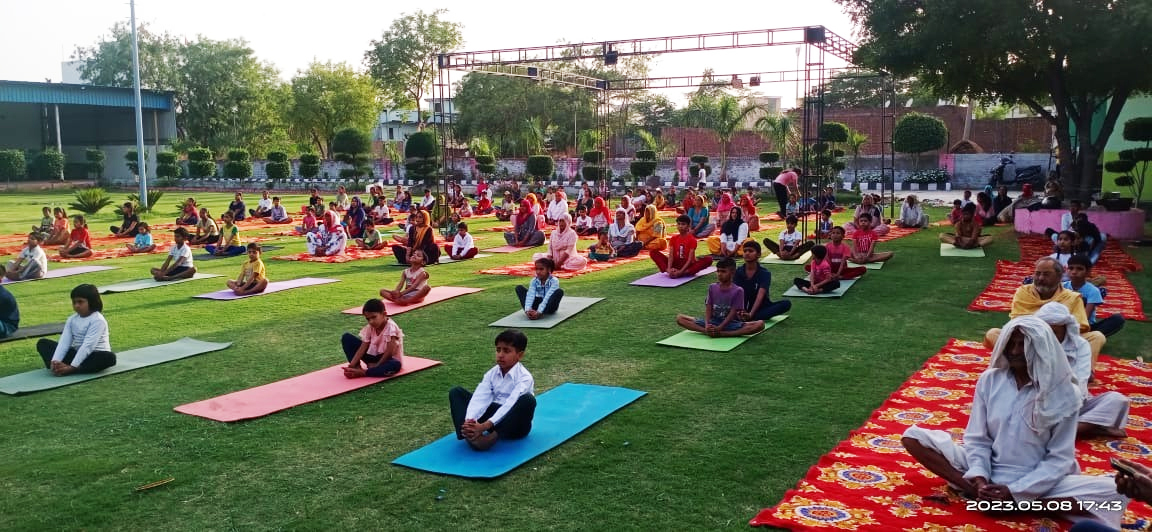 योग आयोग एवं आयुष विभाग के संयुक्त तत्वावधान में दो दिवसीय विशेष योग शिविर का समापन : DC विक्रम सिंह
