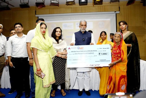 केंद्रीय राज्य मंत्री ने स्वच्छ भारत मिशन लाभार्थी सम्मलेन में की बतौर मुख्य अतिथि शिरकत