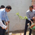 हरियाणा उदय अभियान" के तहत विश्व पर्यावरण दिवस के अवसर पर एसडीएम परमजीत चहल व जिला वन अधिकारी राजकुमार ने किया पौधारोपण