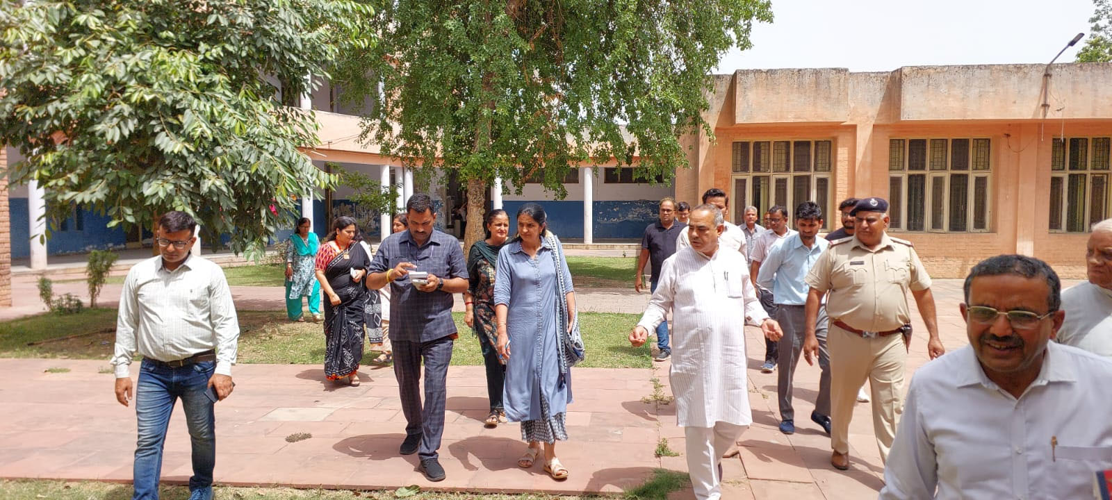 उच्चतर शिक्षा मंत्री श्री मूलचंद शर्मा ने गवर्नमेंट पॉलिटेक्निक कॉलेज फॉर वुमेन सेक्टर-8 में किया औचक निरीक्षण