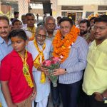 ढोल नगाड़ों और भण्डारे के आयोजन के साथ किया गया बांके  बिहारी मंदिर में शिवलिंग को पुनः स्थापित, युवा भाजपा नेता अमन गोयल पहुँचे बतौर मुख्यातिथि