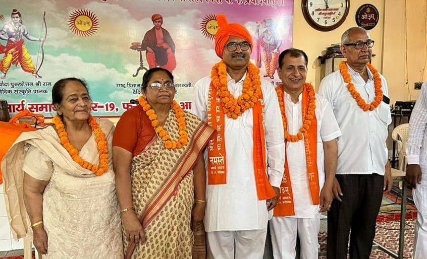 डॉ. गजराज सिंह आर्य बने आर्य समाज सेक्टर -19 के  प्रधान