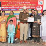 पुलिस अधिकारी डॉ. अशोक कुमार वर्मा 157 बार रक्तदान कर चुके हैं जिसमे वे 73 बार प्लटेलेट्स भी दे चुके