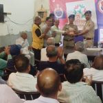 हरियाणा उदय कार्यक्रम के अंतर्गत इंस्पेक्टर नवीन ने वरिष्ठ नागरिकों को साइबर अपराध के प्रति किया जागरूक