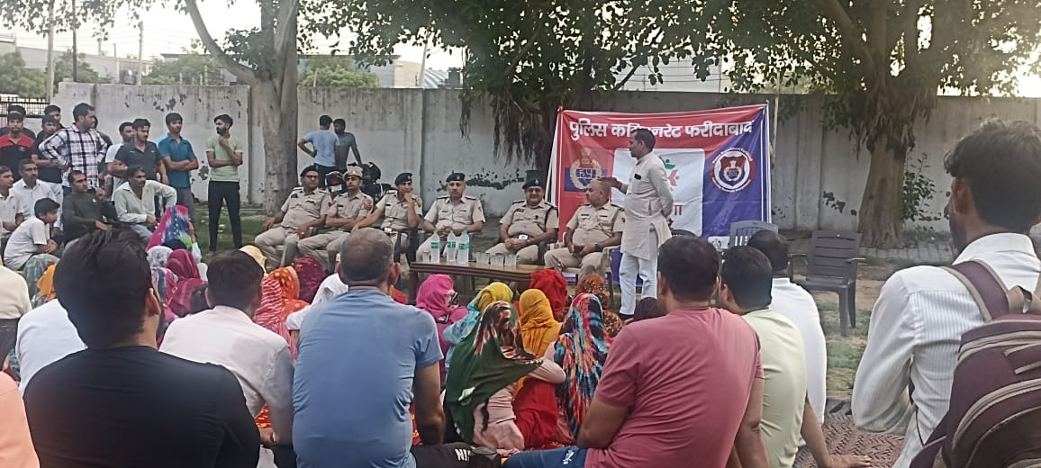हरियाणा उदय कार्यक्रम के तहत एसीपी मुजेसर व थाना प्रबंधक सेक्टर-58 ने गांव झाडसेतली में नुक्कड़ सभा के माध्यम से आमजन को नशे के प्रति किया जागरूक