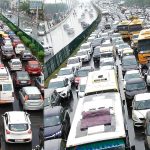 पानी में डूबी गुरुग्राम की सड़कें, दिल्ली-जयपुर हाईवे पर लगा 8 KM लंबा जाम