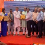 जिला शिक्षा अधिकारी सहित विज्ञान व गणित विशेषज्ञ को किया गया सम्मानित