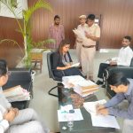 जेल में लगाई लोक अदालत, 21 मामलों पर की सुनवाई : CJM कुनाल गर्ग