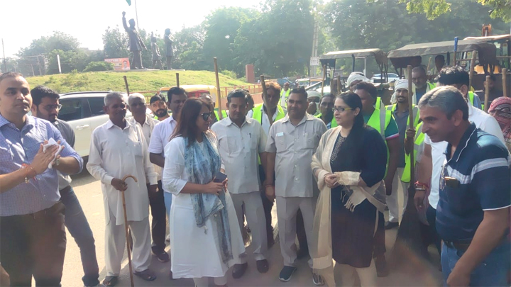 निगमायुक्त ए मोना श्री निवासन ने किया मेगा स्वच्छता अभियान का शुभारंभ