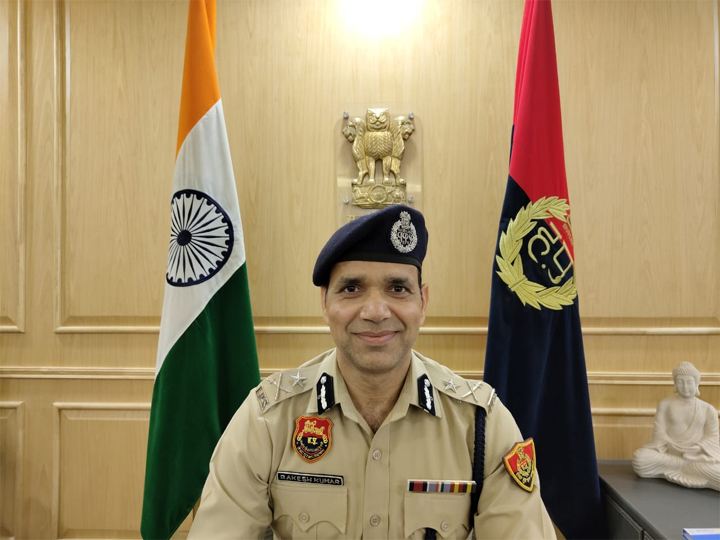 भड़काऊ पोस्ट या मैसेज को डालने और फॉरवर्ड करने वालों के खिलाफ सख्त कानूनी कार्रवाई कर भेजा जाएगा जेल: पुलिस कमिश्नर