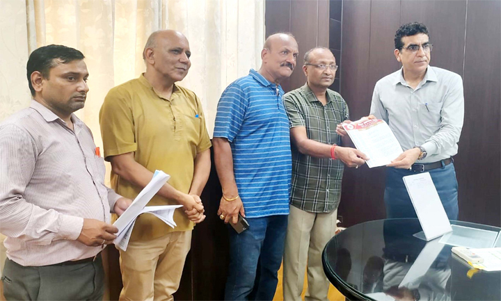 फरीदाबाद के सैंकड़ों सामाजिक संगठनों ने मेवात कांड पर राष्ट्रपति के नाम सौंपा ज्ञापन