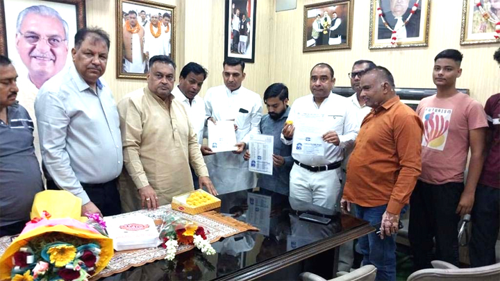 Inflation and corruption in BJP government: Lakhan Singla