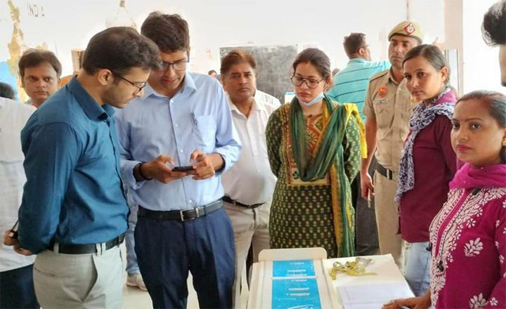 गरीब परिवारों के बच्चों से भीख न मंगवाकर उनकी पढ़ाई लिखाई सहित हर जरूरत पूरी की जाएगी : एडीसी आनन्द शर्मा