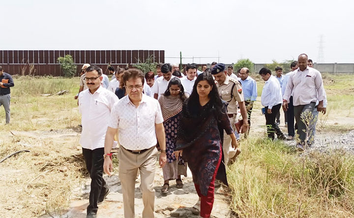 प्रधान सचिव श्रम विभाग हरियाणा अनुराग अग्रवाल ने हरियाणा श्रमिक दिवस के रूप में आयोजित किए जाने कार्यक्रम स्थल का दौरा कर लिया जायजा