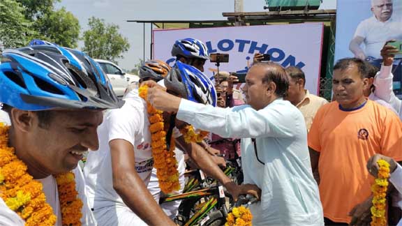 नशा मुक्त हरियाणा का संदेश लेकर पहुंची है साइकिल यात्रा