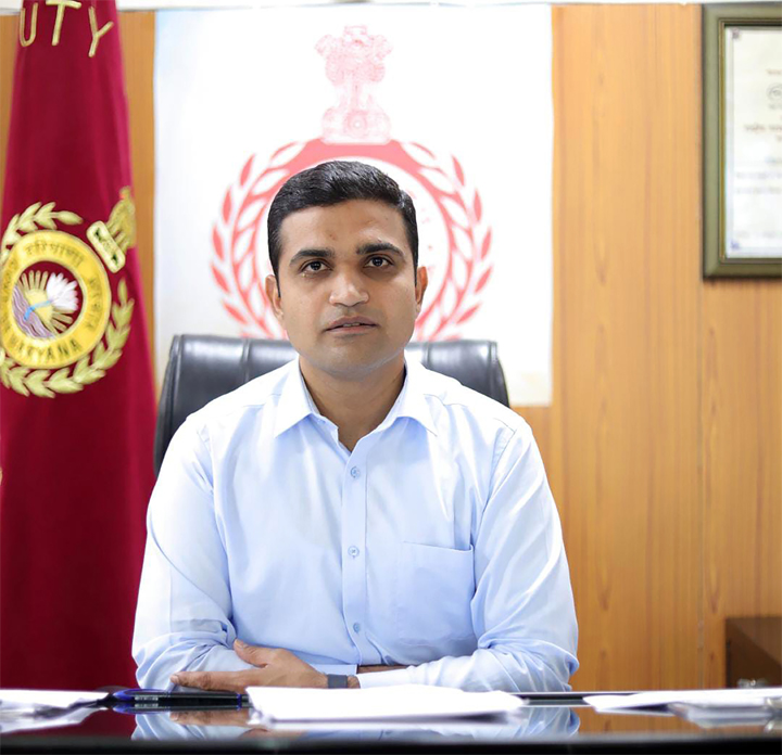 ग्रीन पटाखों को छोड़कर सभी प्रकार के पटाखों के निर्माण, बिक्री, फोड़ने और उपयोग पर रोक : जिलाधीश विक्रम सिंह
