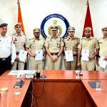 पुलिस आयुक्त राकेश कुमार आर्य ने 8 पुलिसकर्मियों को चुना "हीरो ऑफ द वीक" प्रथम श्रेणी प्रशंसा पत्र देकर किया प्रोत्साहित