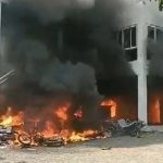 मराठा आरक्षण की मांग, दो विधायकों के घर जलाए, दो सांसदों का इस्तीफा, NCP दफ्तर में आग लगाई