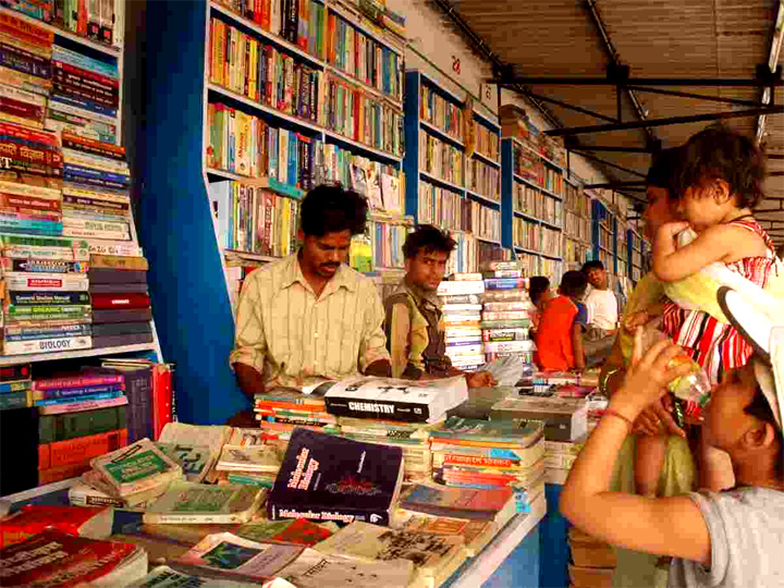 NCERT की किताबों में इंडिया को भारत करने की सिफारिश