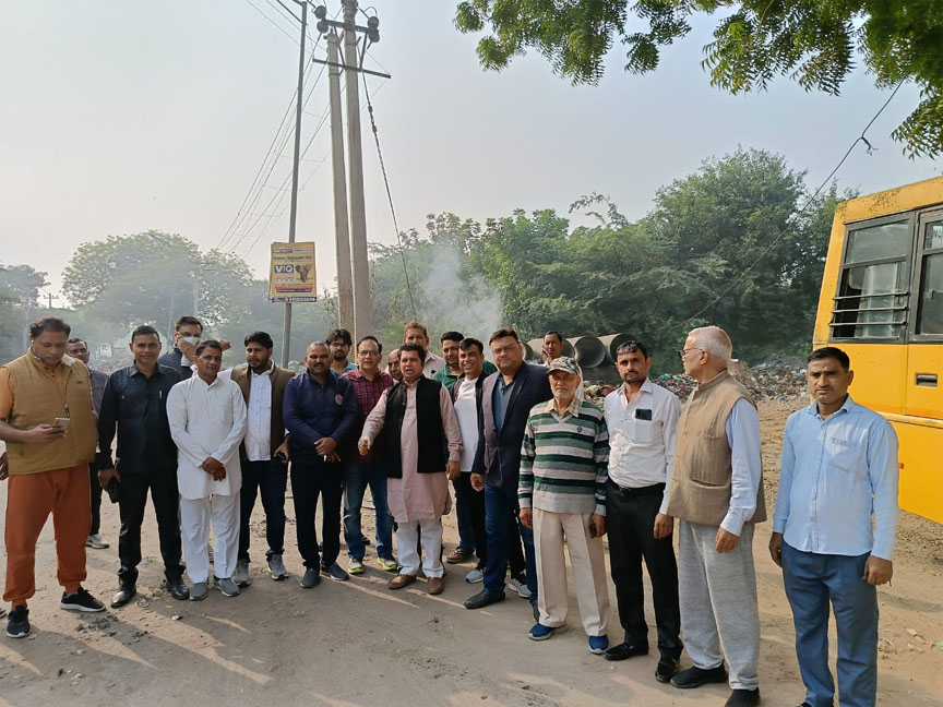 भाजपा ने बनाया पूरे शहर को कूड़ाघर : हरेंद्र भाटी