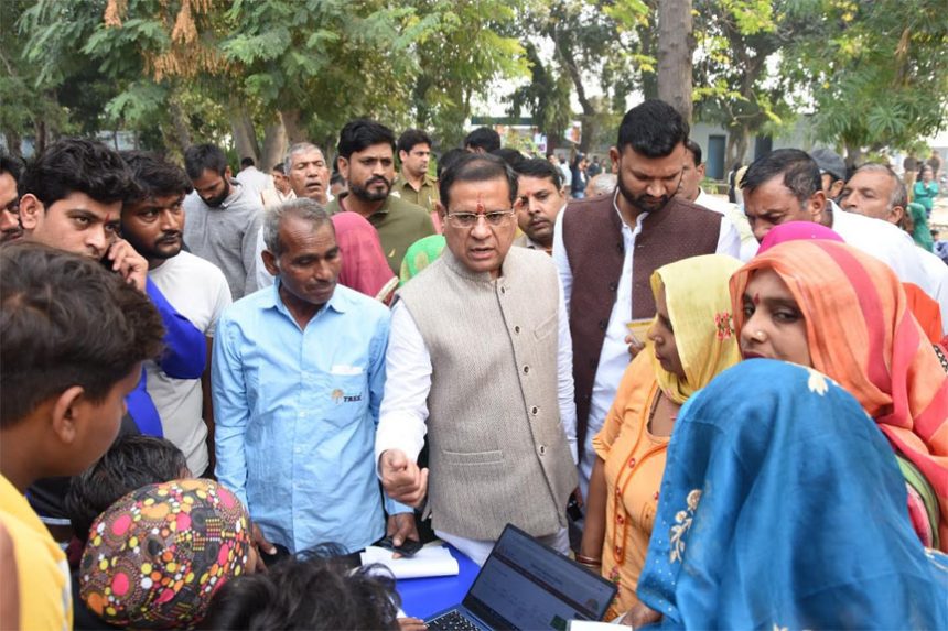 विकसित भारत संकल्प यात्रा का मुख्य उद्देश्य गरीब परिवारों का आर्थिक उत्थान : विधायक राजेश नागर