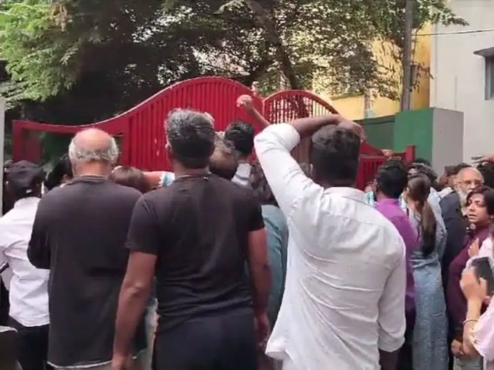 बेंगलुरु के 48 स्कूलों को बम से उड़ाने की धमकी, स्कूलों को एक साथ ई-मेल भेजा